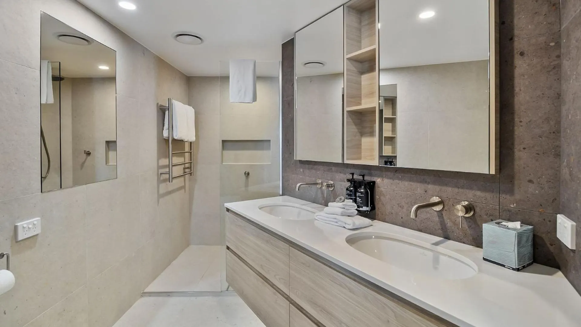 Sirocco 606 Apartment Mooloolaba Australia